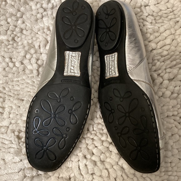 Born Women’s Silver-tone Shoes. Size 7.5 - Picture 2 of 11